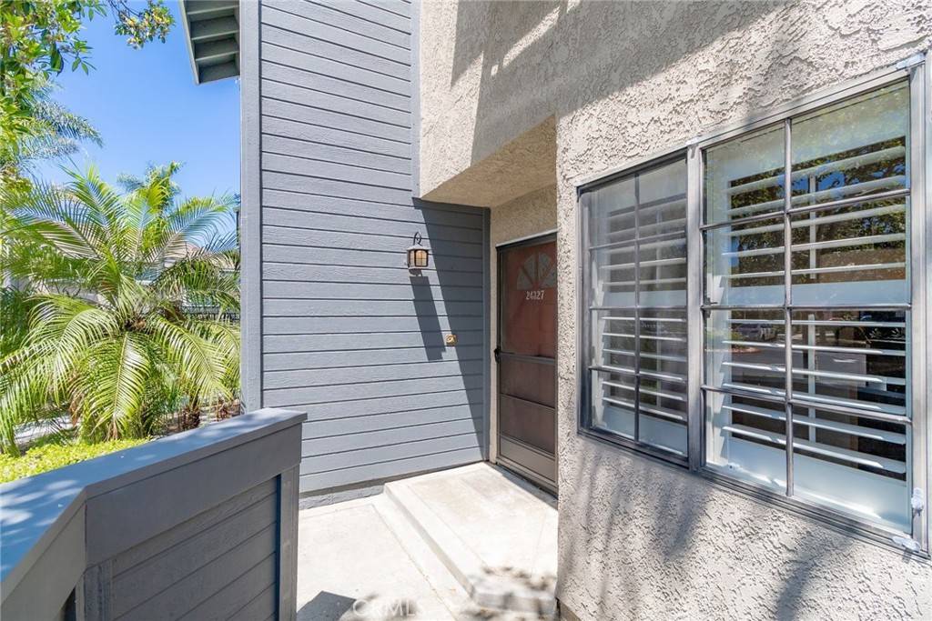 Laguna Niguel, CA 92677,24327 Avenida De Los Ninos #22