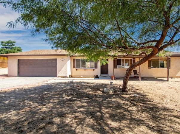 Joshua Tree, CA 92252,61660 Valley View DR