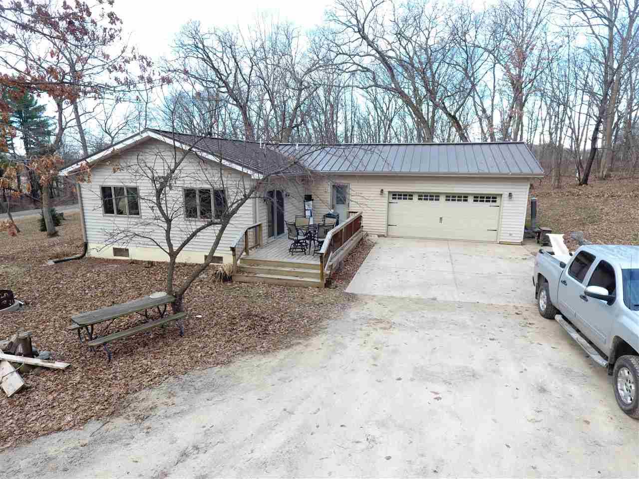 Montello, WI 53949,N1675 County Road F