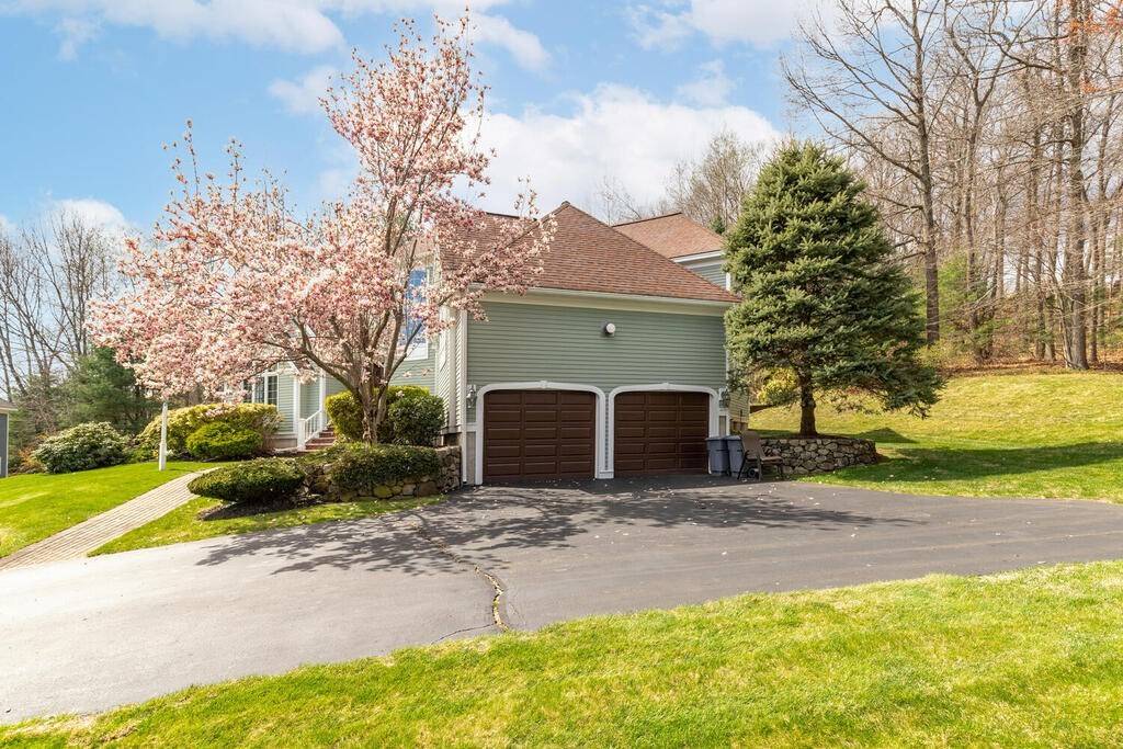 Andover, MA 01810,12 Scotland Dr