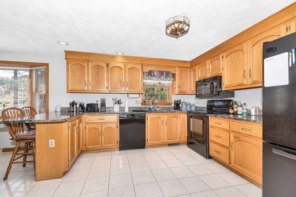 Wilmington, MA 01887,5 Sarafina Way