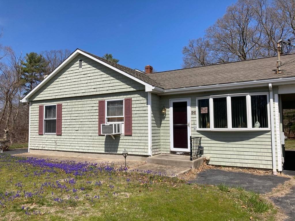 Seekonk, MA 02771,96 Joy St