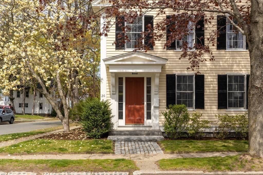 Newburyport, MA 01950,26 Eagle St
