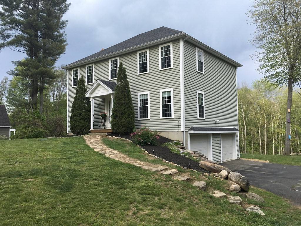 North Brookfield, MA 01535,36 Ryan Rd