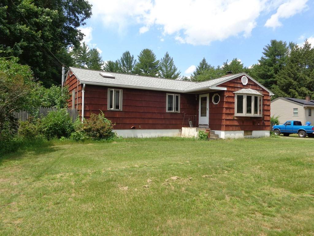 Granby, MA 01033,25 Pine Brook Circle