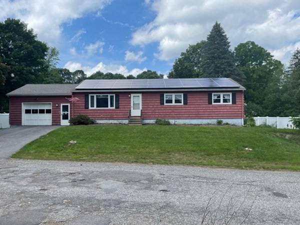 North Brookfield, MA 01535,22 Winter St