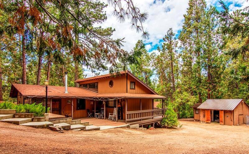 Idyllwild, CA 92549,54820 Fern DR