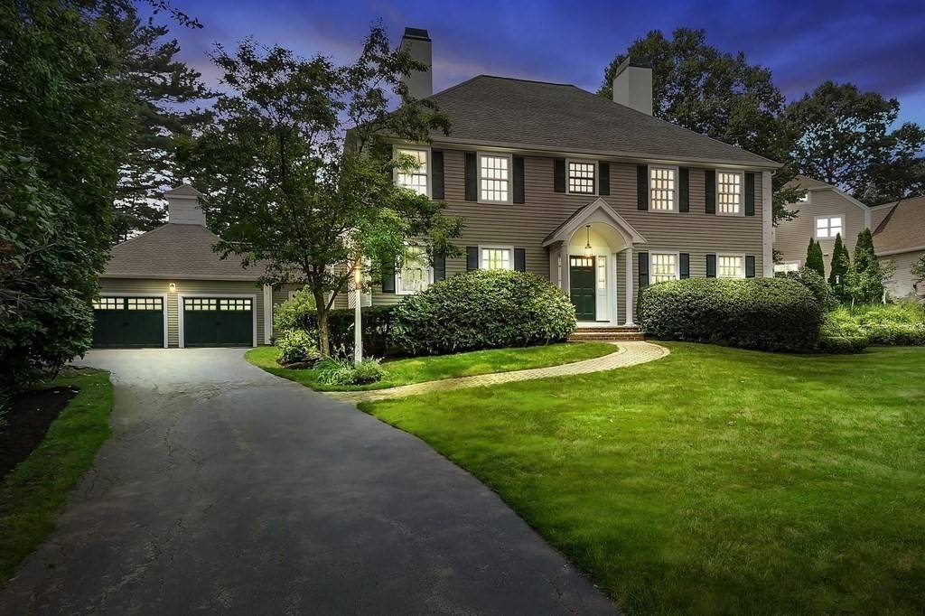 13 Old Planters Rd, Beverly, MA 01915