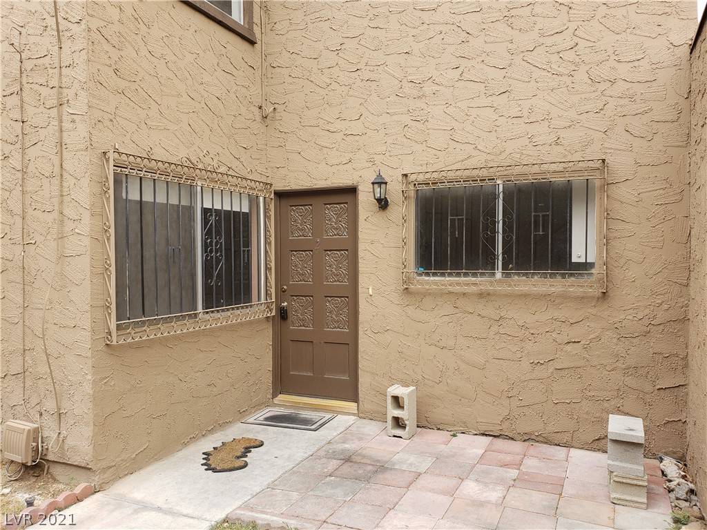 Las Vegas, NV 89169,4675 Monterey Circle #2