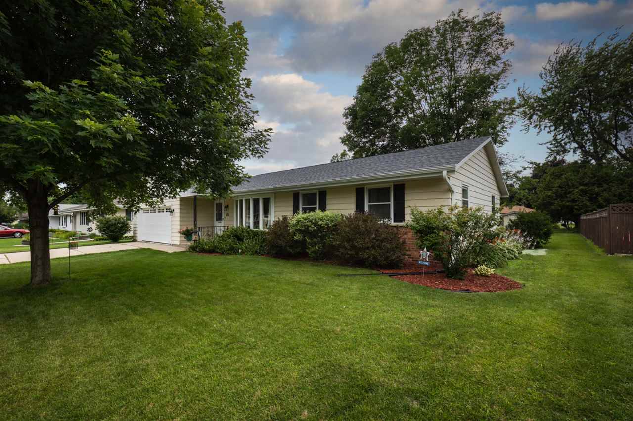 Janesville, WI 53545,1811 Clover Ln