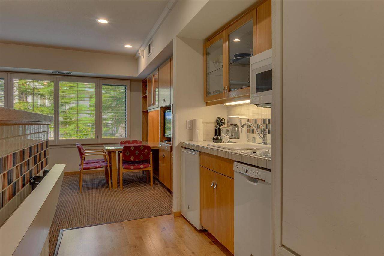 Olympic Valley, CA 96146,201 Squaw Peak Road #115