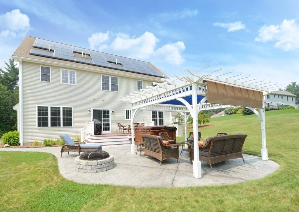 Ayer, MA 01432,32 Mountain Laurel Rd.