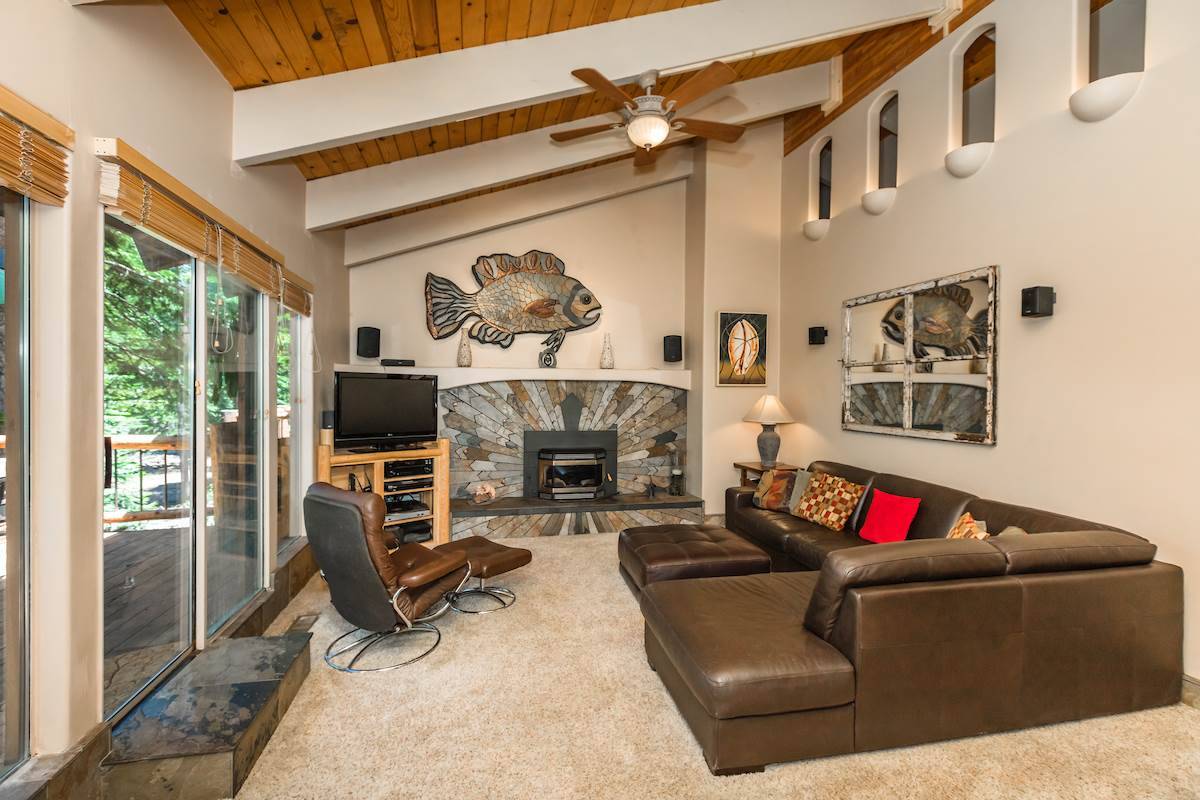 Tahoe Vista, CA 96148,1419 Cromwell Lane