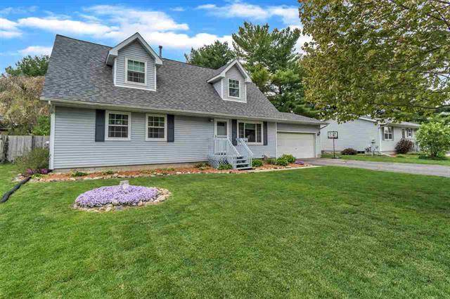 Pleasant Lake, MI 49272,10220 MIZZEN LN