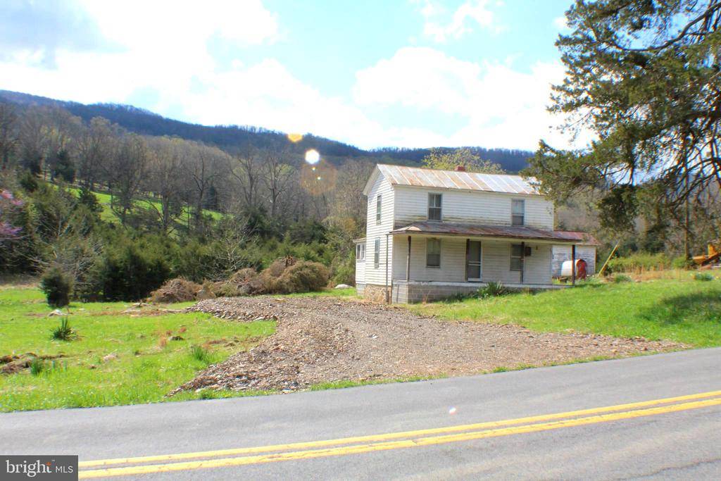 Upper Tract, WV 26866,4606 SOUTH MILL CREEK RD