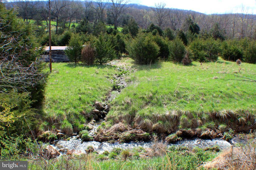 Upper Tract, WV 26866,4606 SOUTH MILL CREEK RD