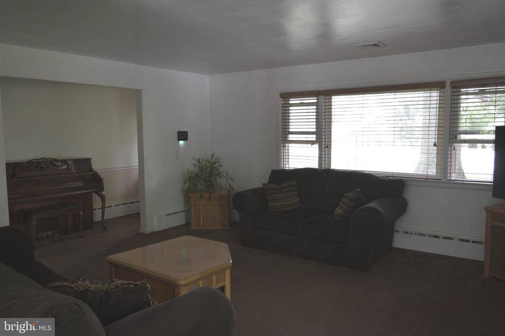 Alexandria, VA 22306,1916 EARLDALE CT
