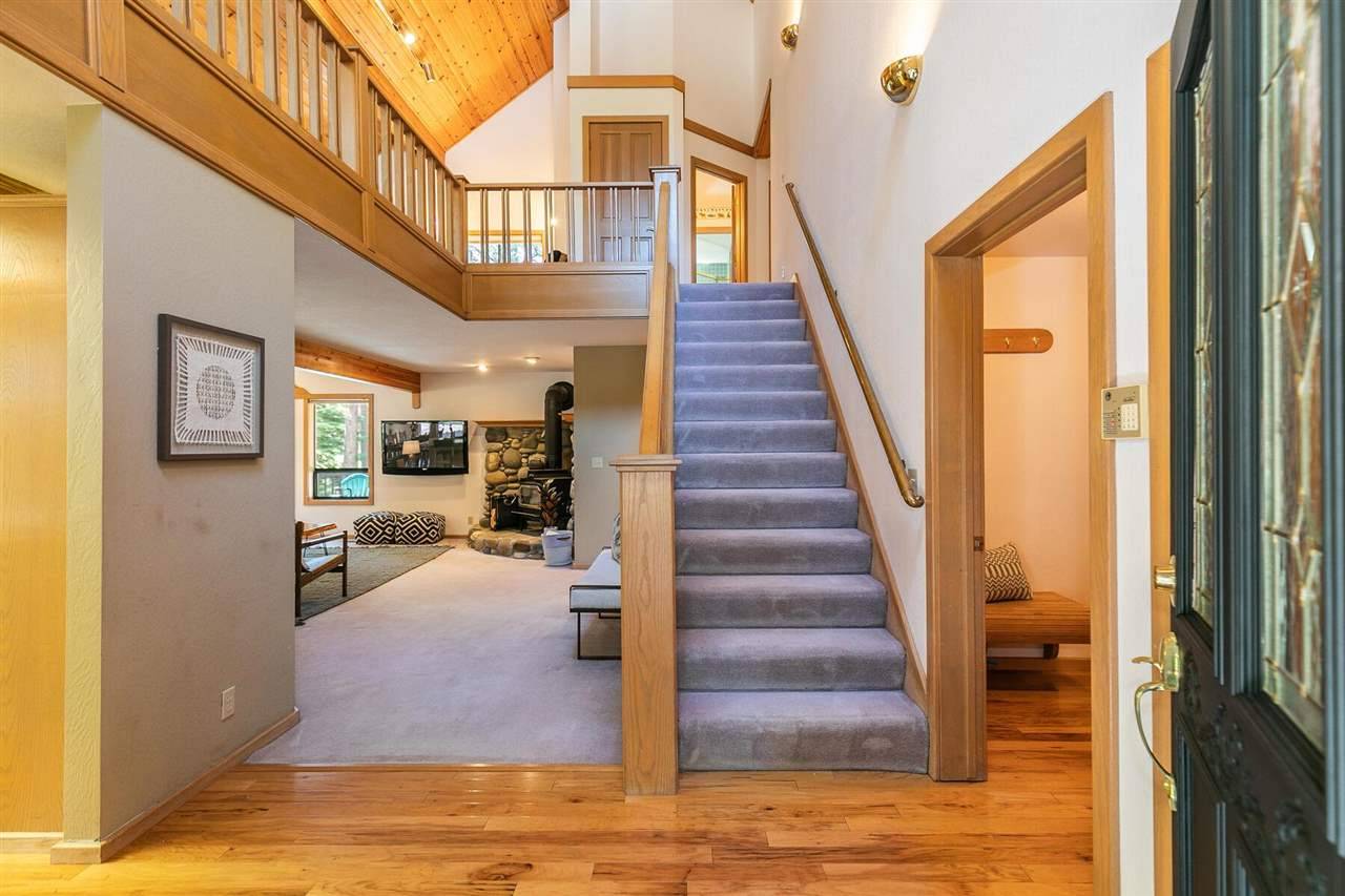 Truckee, CA 96161,12852 Ski View Loop