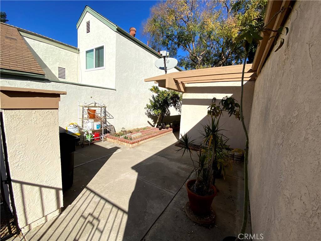 Fullerton, CA 92835,2807 Lancewood CT