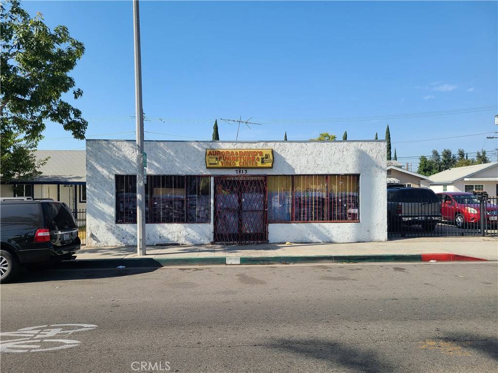 Bell Gardens, CA 90201,7811 Eastern AVE