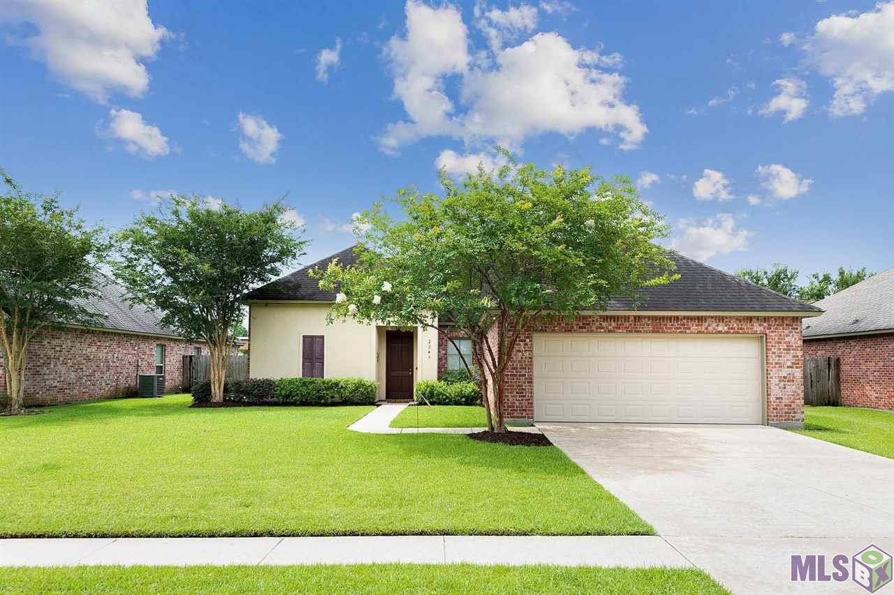 Port Allen, LA 70767,2245 WOODLAND CT