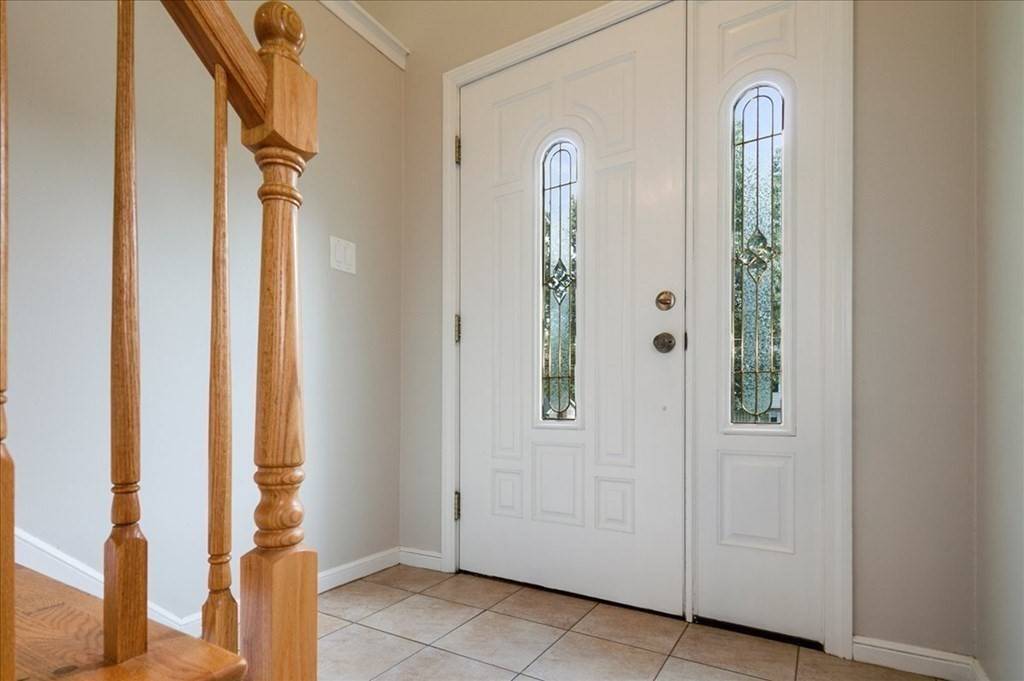 Franklin, MA 02038,5 Sargent Ln