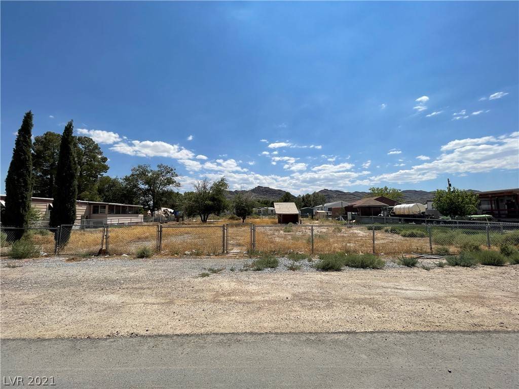 Indian Springs, NV 89018,551 E Boulder Lane