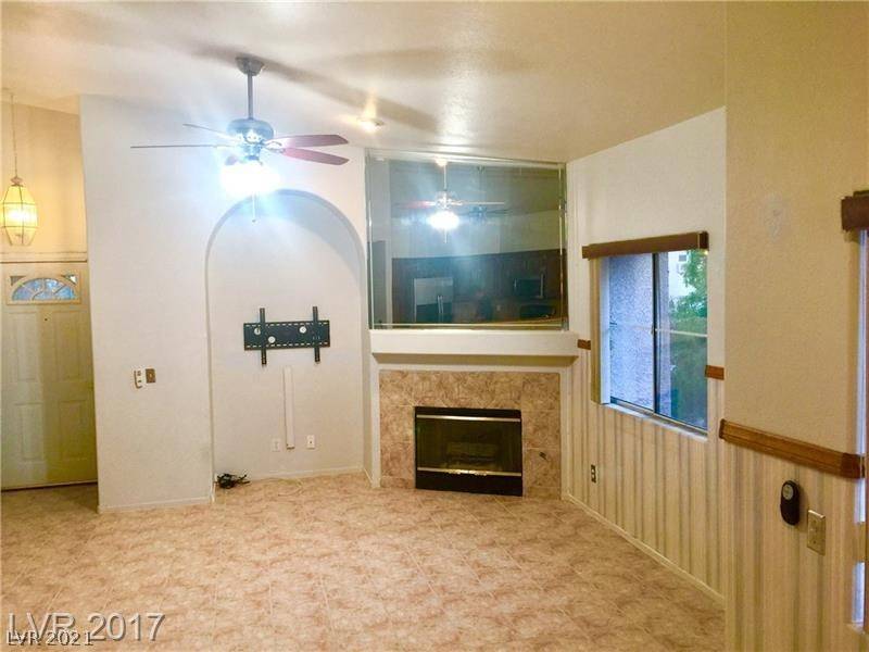 Las Vegas, NV 89118,5225 W Reno Avenue #228