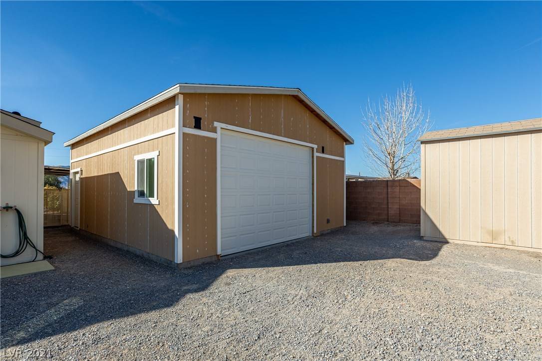 Pahrump, NV 89060,5560 Blackrock Avenue