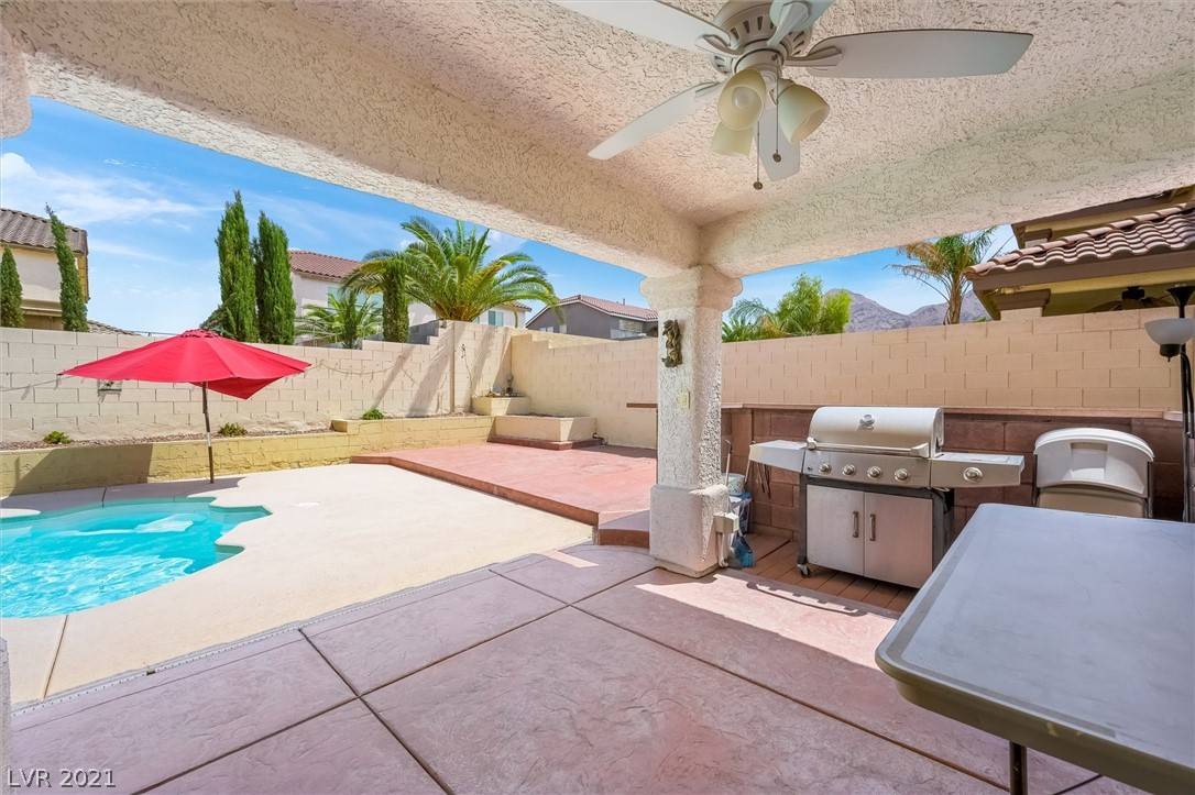 Las Vegas, NV 89110,6384 Hotchkiss Court