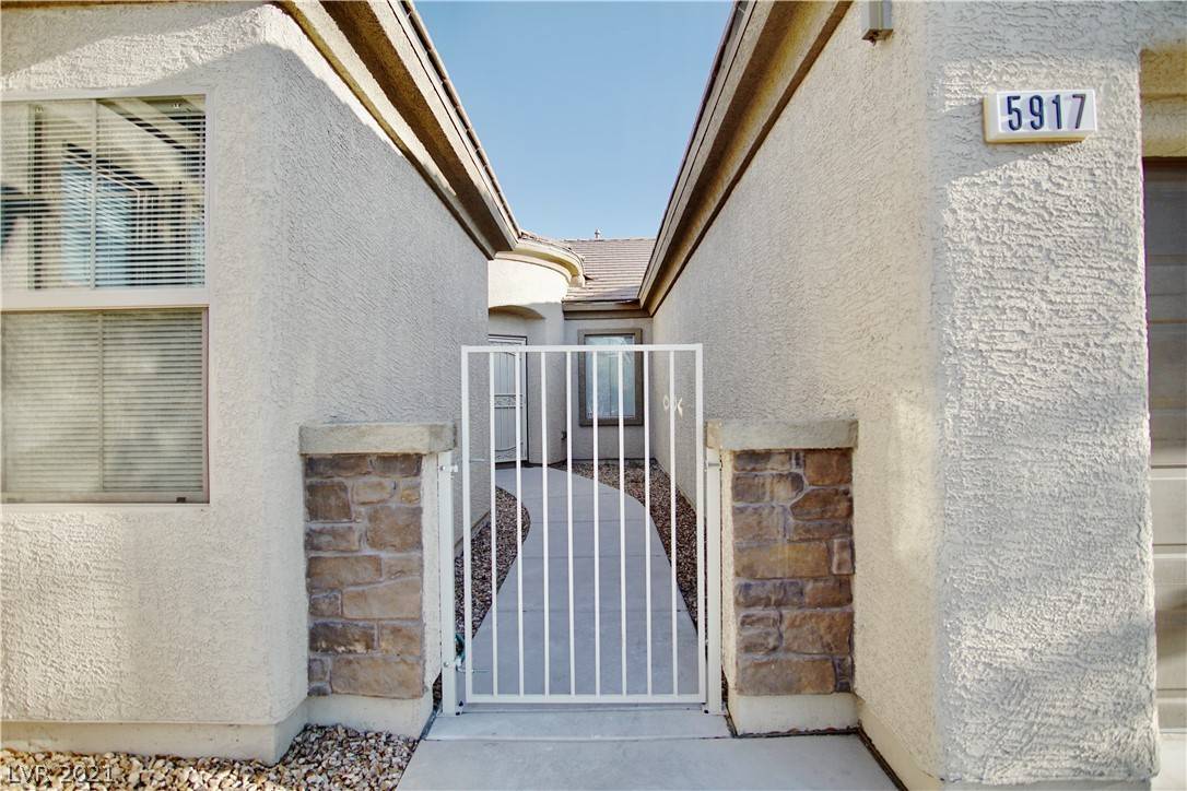 Las Vegas, NV 89122,5917 Spanish Mustang Court