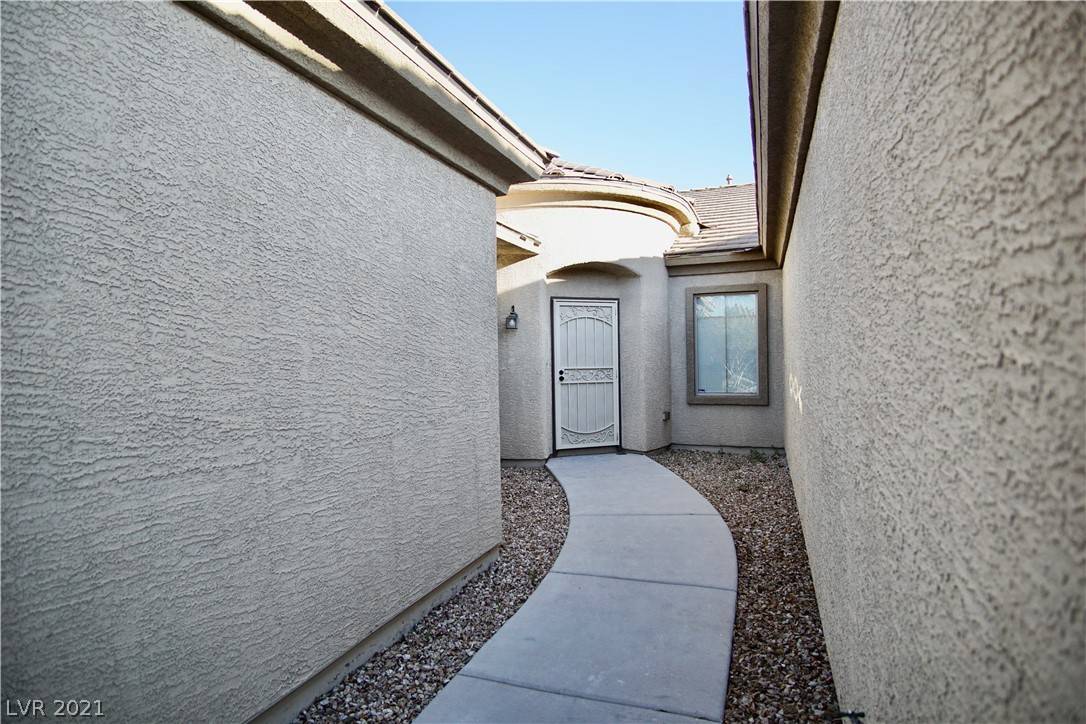 Las Vegas, NV 89122,5917 Spanish Mustang Court