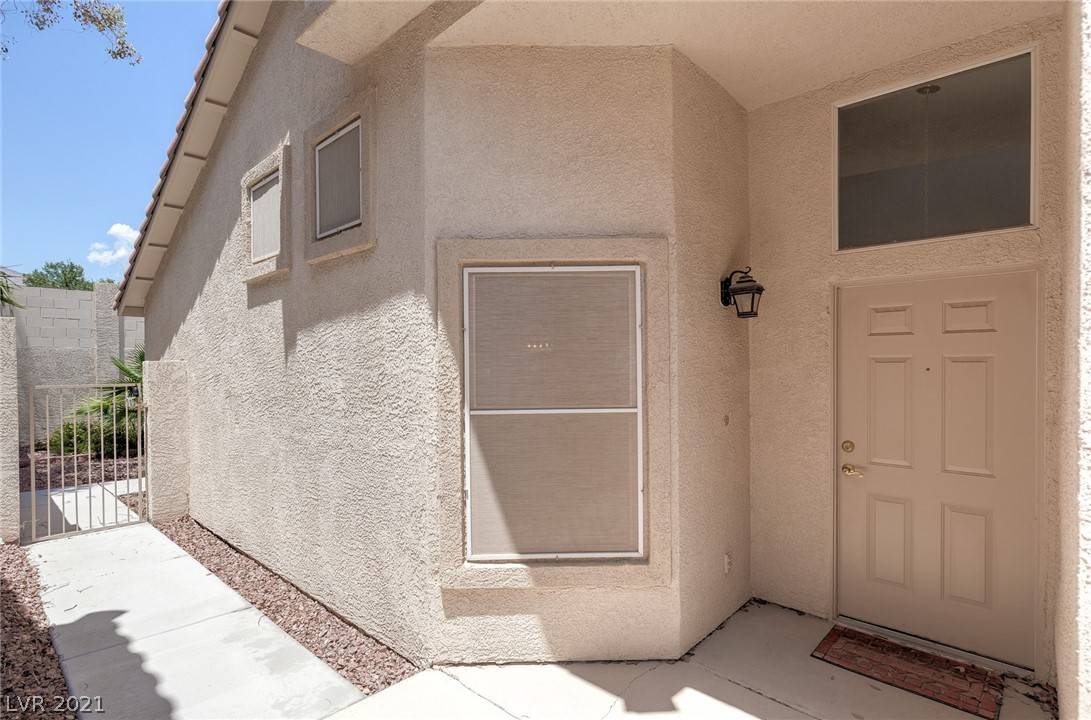 Las Vegas, NV 89129,3357 Kylemore Street #103