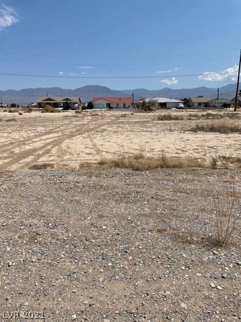 Pahrump, NV 89048,1940 Valley View Circle