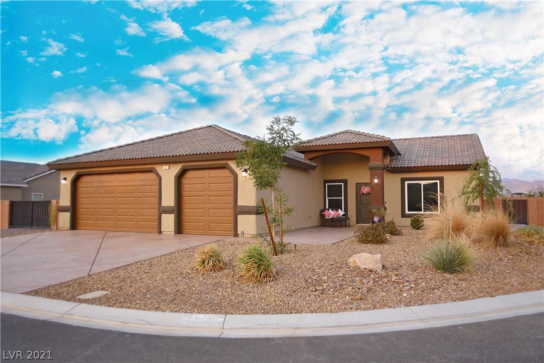 Pahrump, NV 89048,211 Weeping Willow Court