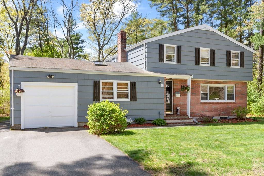 Sharon, MA 02067,22 West St