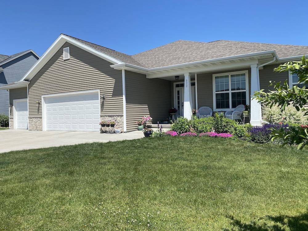 Fredonia, WI 53021,522 Emerald Hills Dr