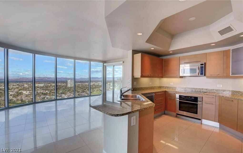 Las Vegas, NV 89109,222 Karen Avenue #3407