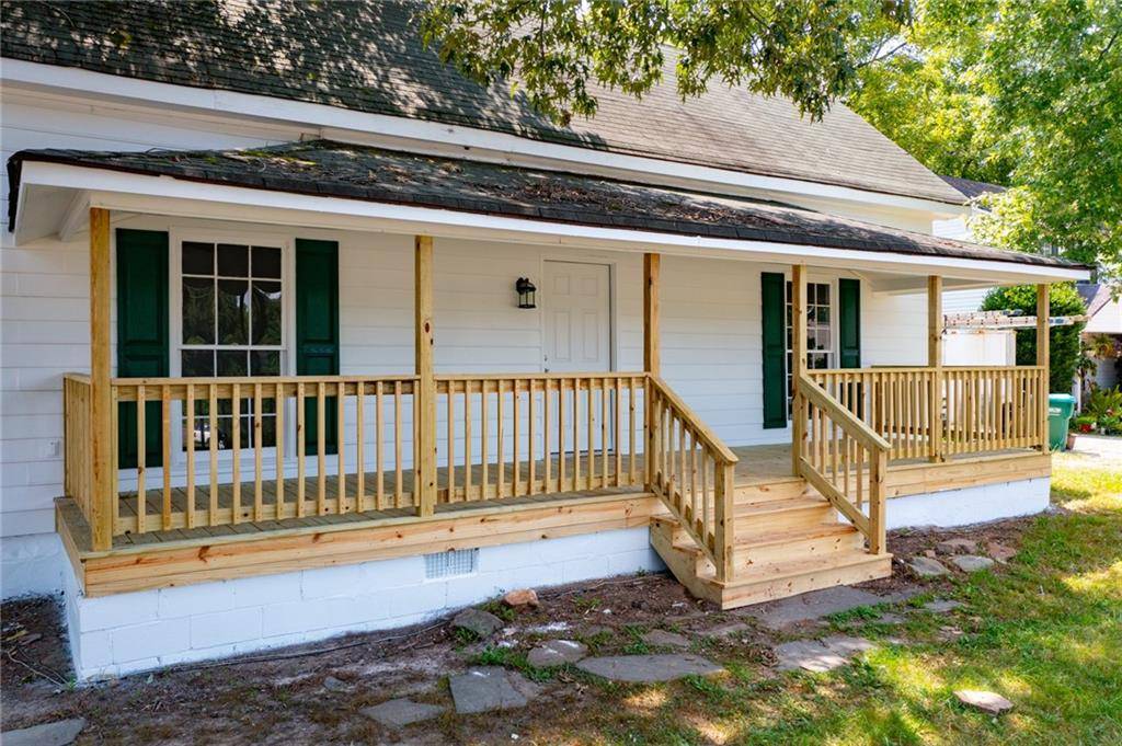 Waleska, GA 30183,6798 Reinhardt College Pkwy