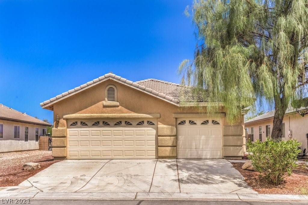 Las Vegas, NV 89122,3862 Winter Whitetail Street