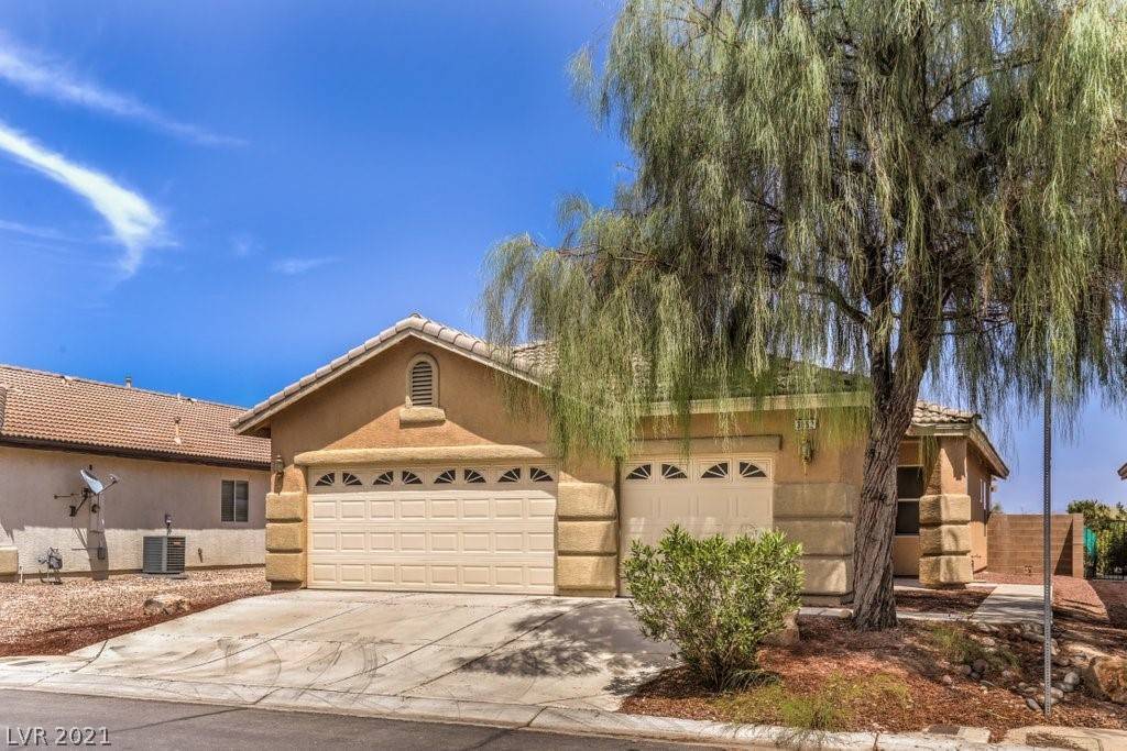 Las Vegas, NV 89122,3862 Winter Whitetail Street