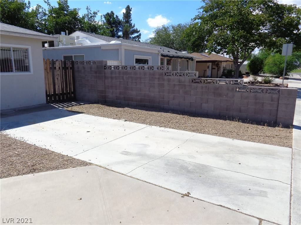 Boulder City, NV 89005,733 8th Street