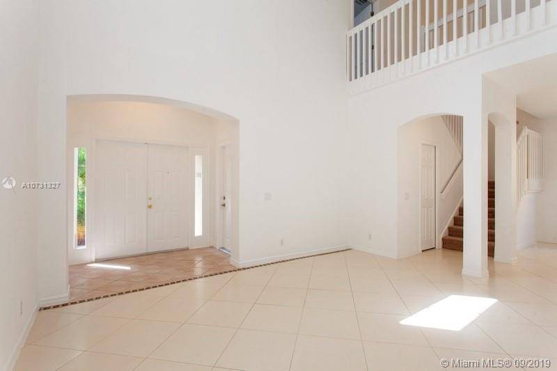 Weston, FL 33327,445 Conservation Dr