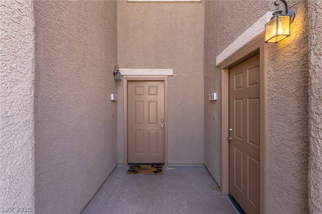 North Las Vegas, NV 89084,6765 Caporetto #204