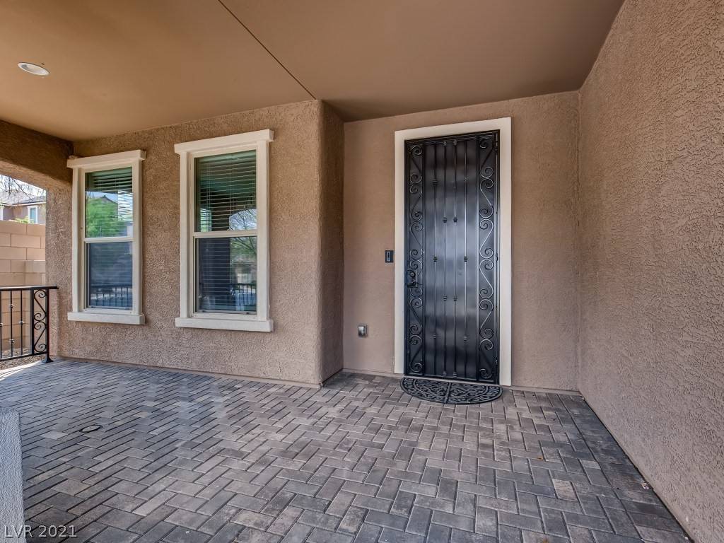 Las Vegas, NV 89148,9623 Arbor Rose Court