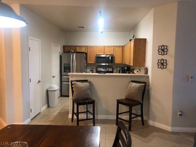 Las Vegas, NV 89144,905 DOMNUS Lane #104