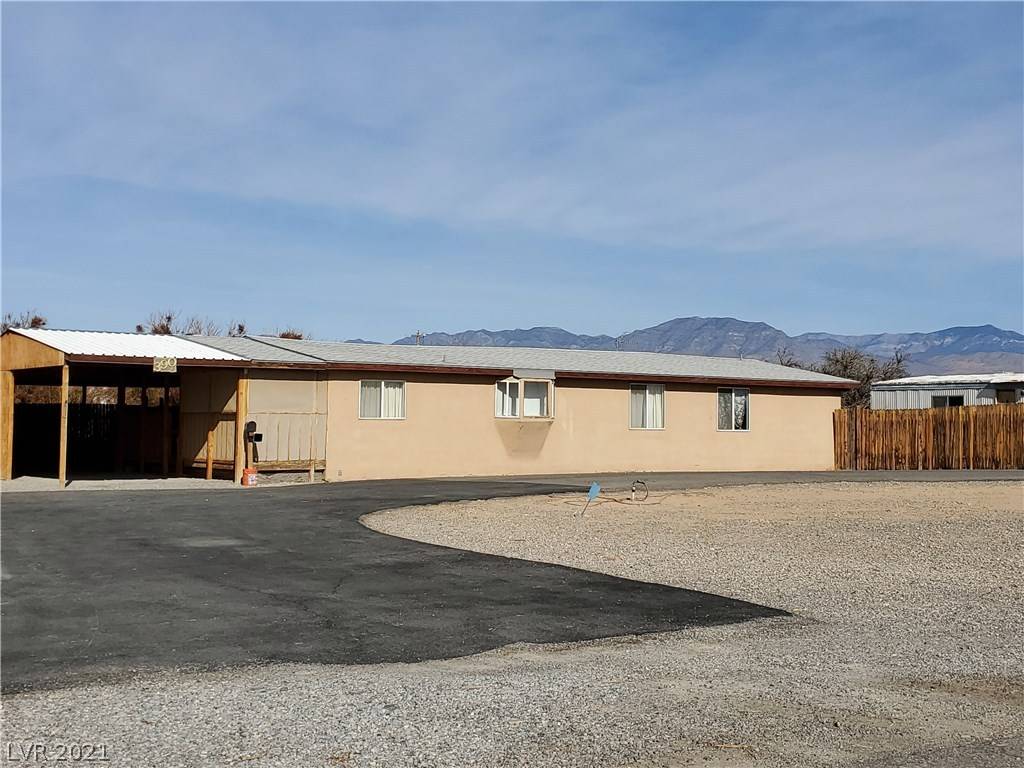 Pahrump, NV 89048,390 Starlight Drive