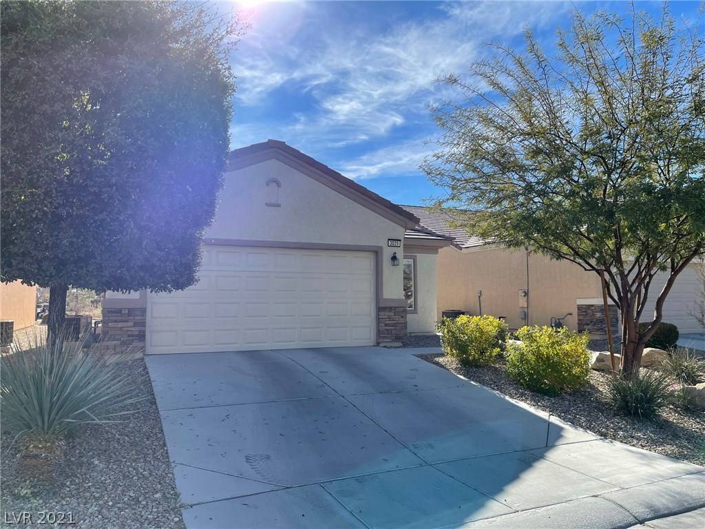 North Las Vegas, NV 89084,3025 Kingbird Drive