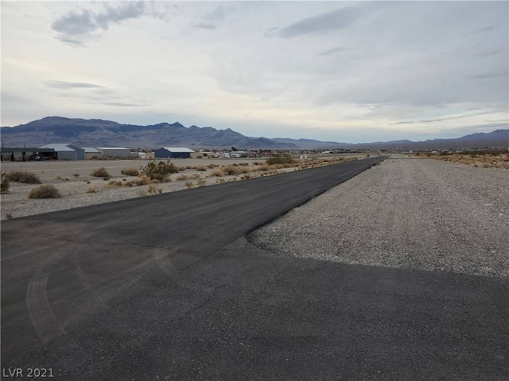 Pahrump, NV 89060,1261 Flight Place