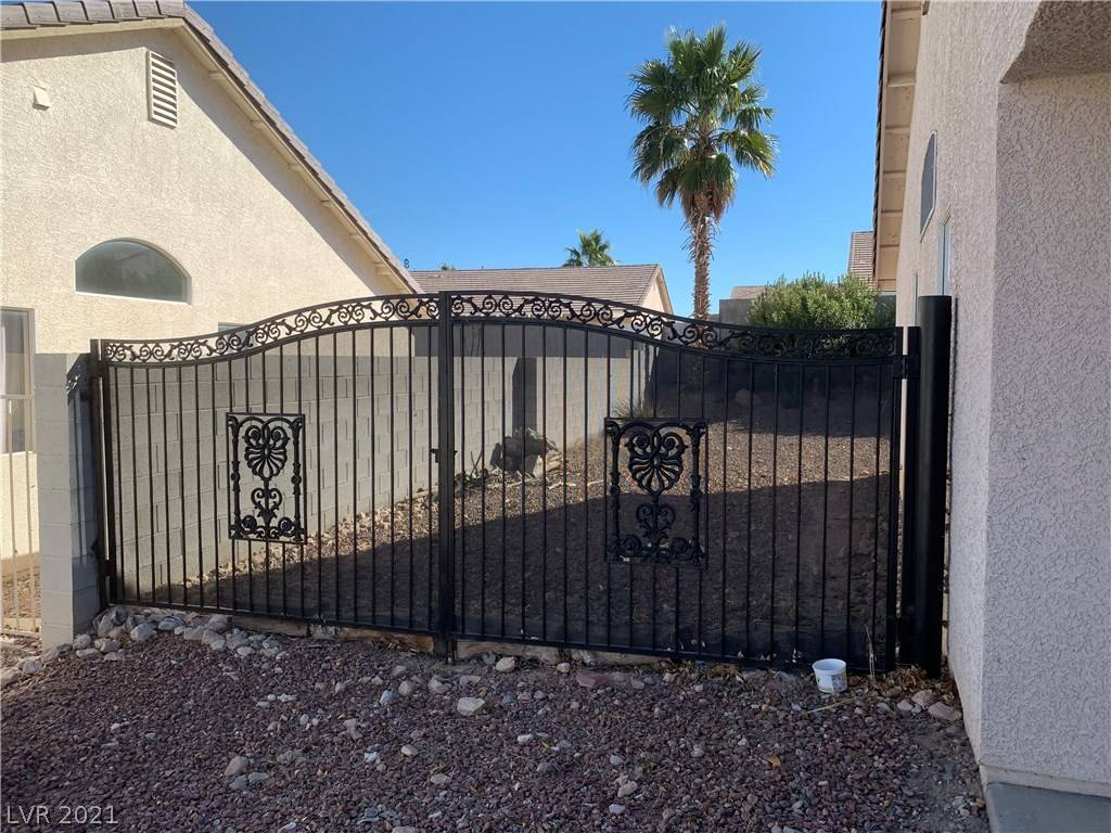 North Las Vegas, NV 89032,913 Baritone Way